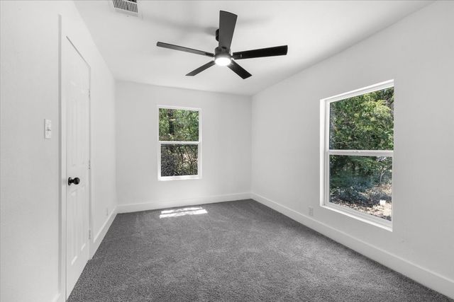 5101 Miller Avenue, Fort Worth, TX 76119