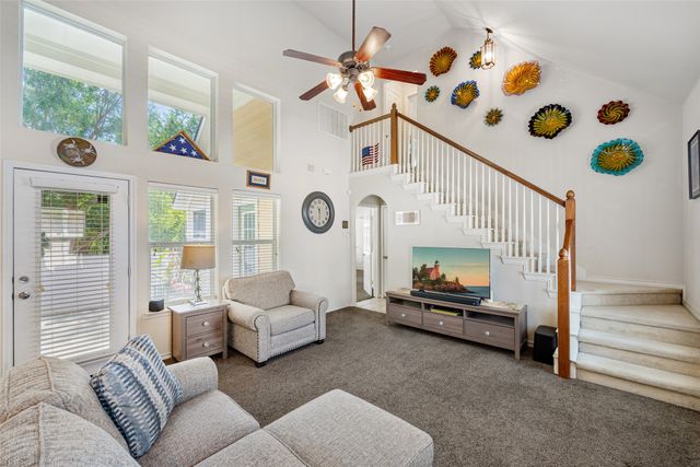 901 Wenk Drive, Aubrey, TX 76227