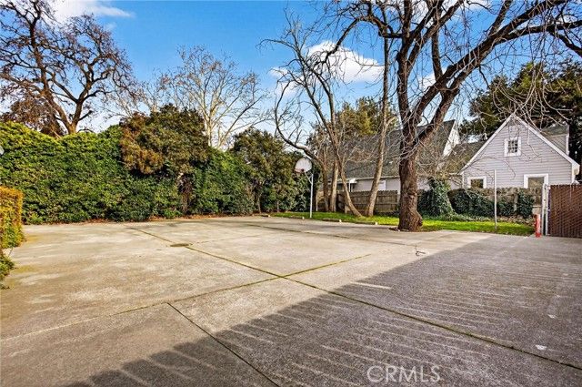 165 Rio Lindo Ave, Chico, CA 95926