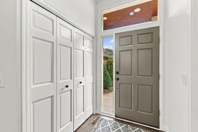 4143 Cashell Glen, Eagan, MN 55122