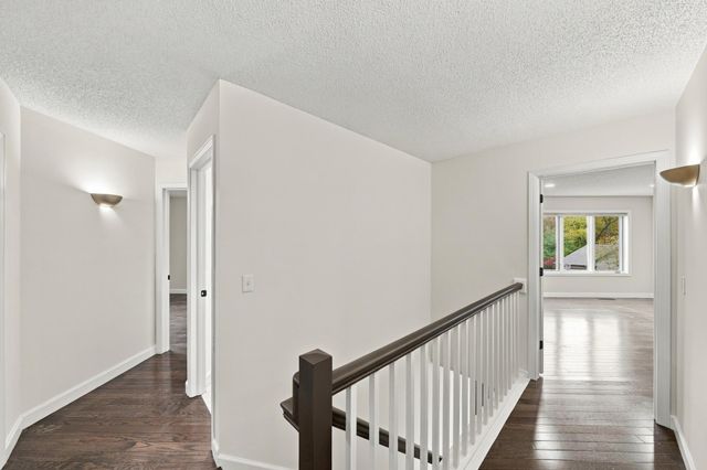 4143 Cashell Glen, Eagan, MN 55122