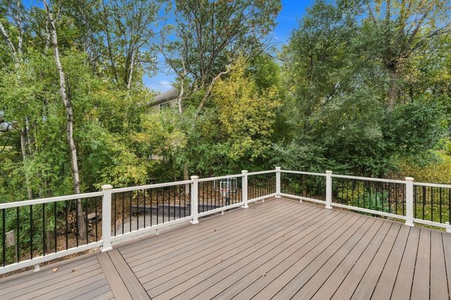 4143 Cashell Glen, Eagan, MN 55122