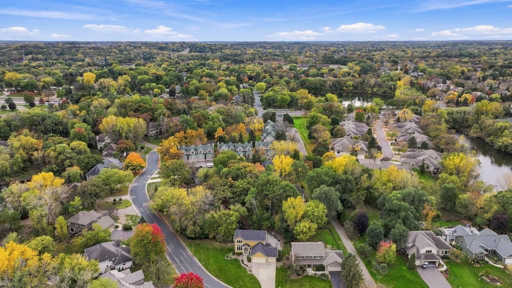 4143 Cashell Glen, Eagan, MN 55122 — photo 2