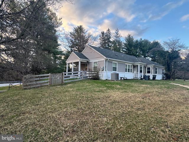 9019 PURDY LN, Pikesville, MD 21208