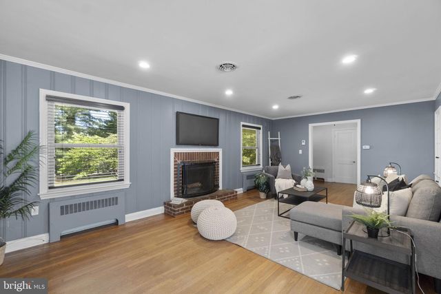 9019 PURDY LN, Pikesville, MD 21208