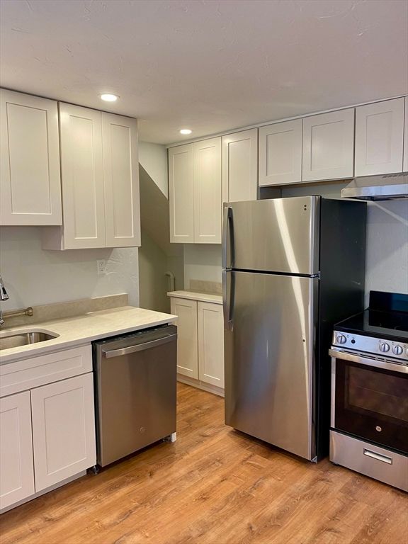 975 Chestnut St 2, Newton, MA 02464