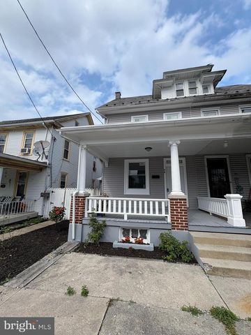 40 N GRANT ST, Palmyra, PA 17078