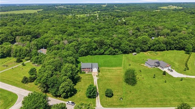 792 NW 1621st Road, Bates City, MO 64011