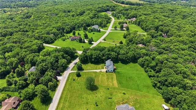 792 NW 1621st Road, Bates City, MO 64011