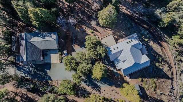 24985 Shake Ridge Rd, Volcano, CA 95689
