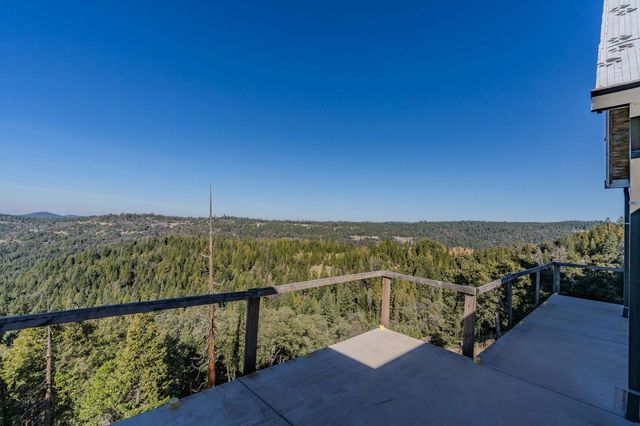 24985 Shake Ridge Rd, Volcano, CA 95689