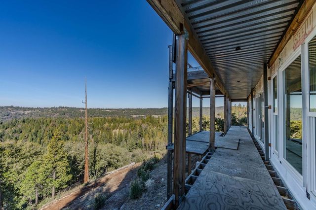 24985 Shake Ridge Rd, Volcano, CA 95689