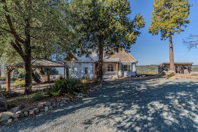 24985 Shake Ridge Rd, Volcano, CA 95689
