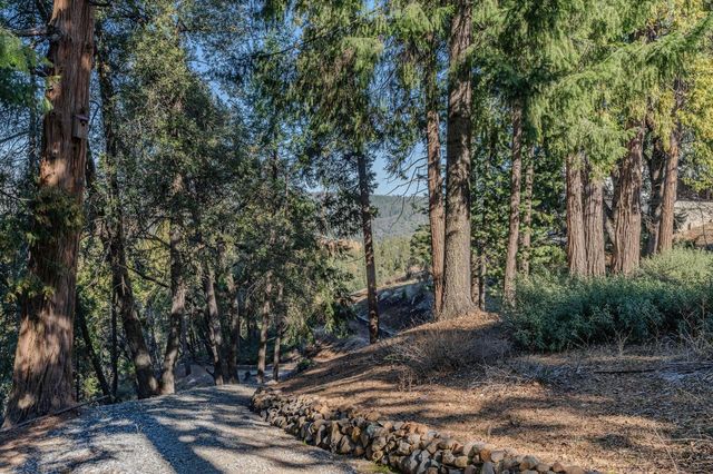 24985 Shake Ridge Rd, Volcano, CA 95689