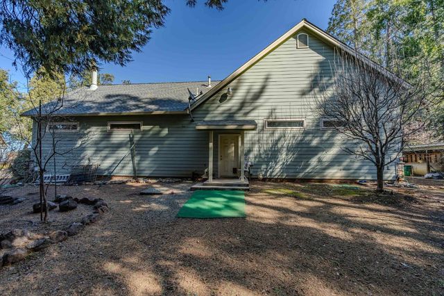 24985 Shake Ridge Rd, Volcano, CA 95689