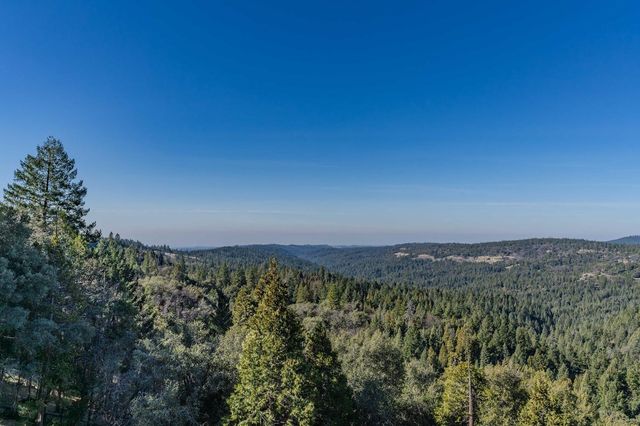 24985 Shake Ridge Rd, Volcano, CA 95689