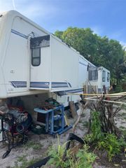 450 SW 22nd Ave Mobile, Fort Lauderdale, FL 33312