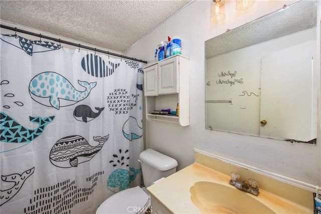 7717 Church, Highland, CA 92346