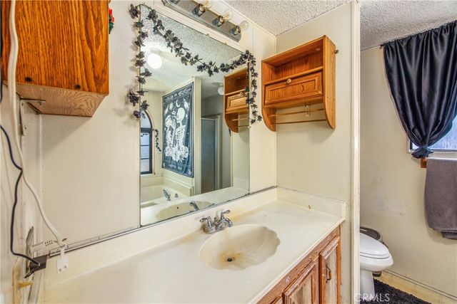 7717 Church, Highland, CA 92346