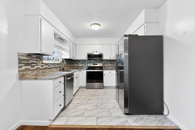 292 Moorfield Drive, Columbus, OH 43230