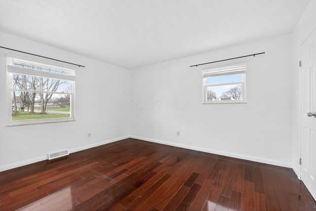 292 Moorfield Drive, Columbus, OH 43230