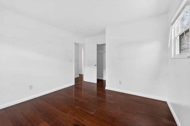 292 Moorfield Drive, Columbus, OH 43230