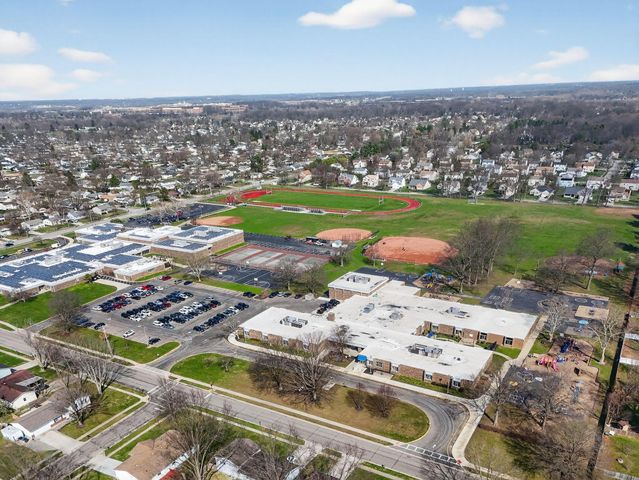 292 Moorfield Drive, Columbus, OH 43230