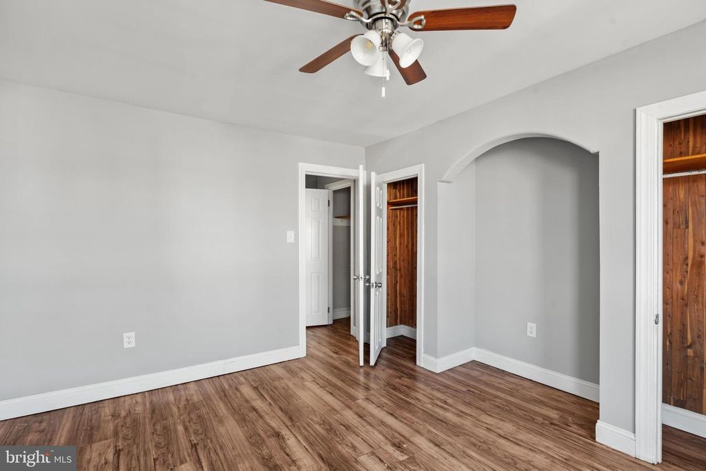 832 E WESTMORELAND ST, Philadelphia, PA 19134