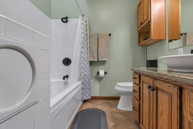 1660 Lynn Drive, Lancaster, OH 43130