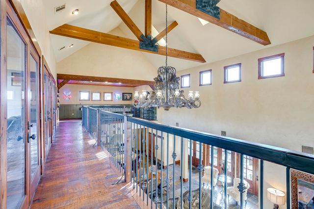130 Ranchway Drive, Burleson, TX 76028