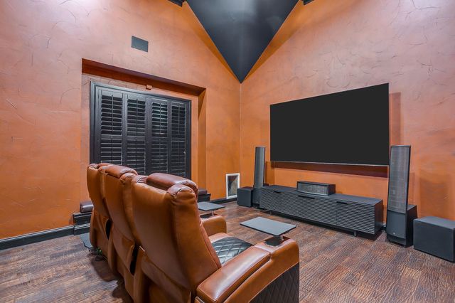 130 Ranchway Drive, Burleson, TX 76028
