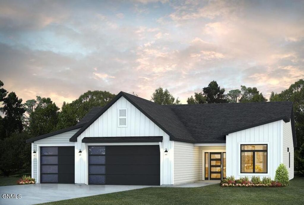 5602 Smette Bend, Bismarck, ND 58504 photo 2
