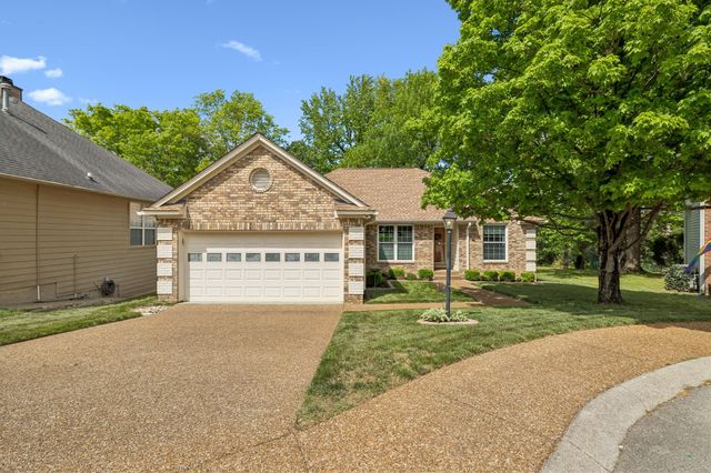 3508 Greenwood Dr, Hermitage, TN 37076