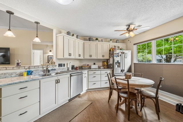 3508 Greenwood Dr, Hermitage, TN 37076