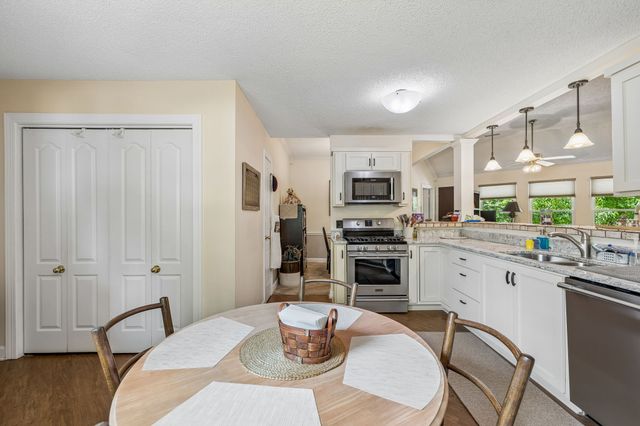 3508 Greenwood Dr, Hermitage, TN 37076