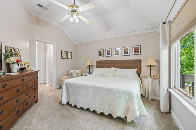 3508 Greenwood Dr, Hermitage, TN 37076