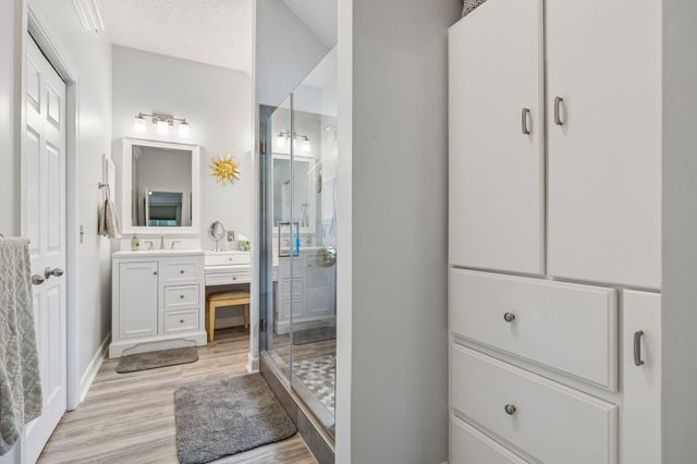 3508 Greenwood Dr, Hermitage, TN 37076