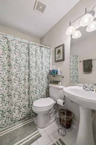 3508 Greenwood Dr, Hermitage, TN 37076