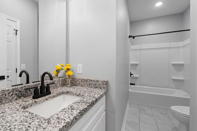 26 Melanie St, Mcminnville, TN 37110