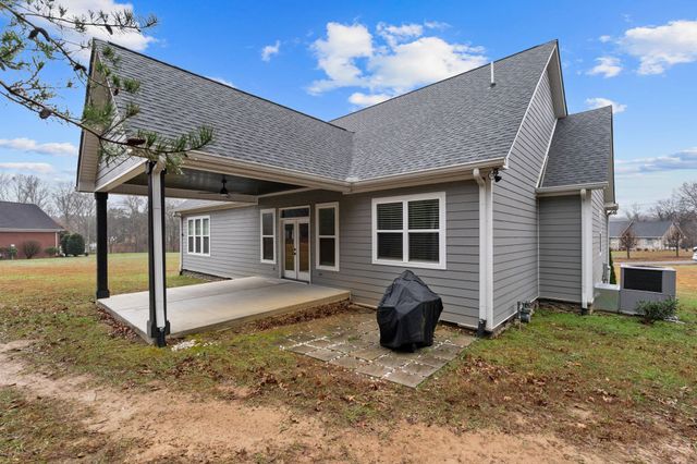 26 Melanie St, Mcminnville, TN 37110