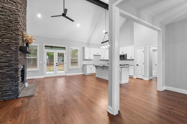 26 Melanie St, Mcminnville, TN 37110