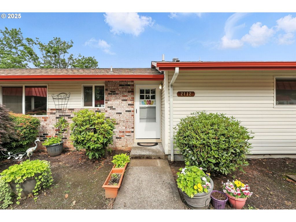 2112 Se 148TH Pl, Portland, OR 97233