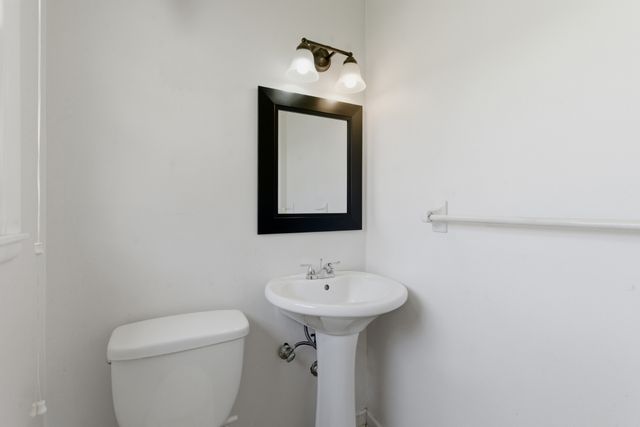 216 Whorley Dr, Nashville, TN 37217