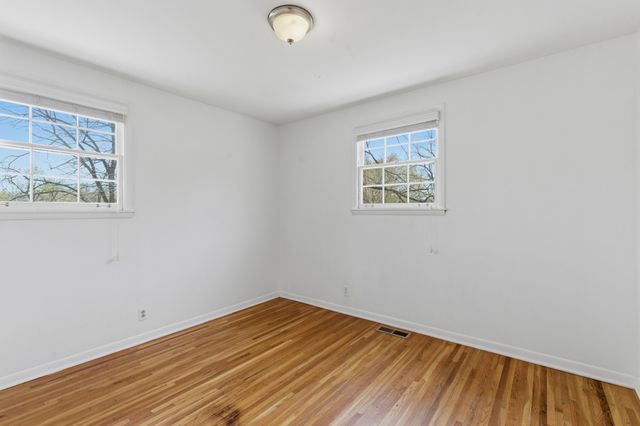 216 Whorley Dr, Nashville, TN 37217