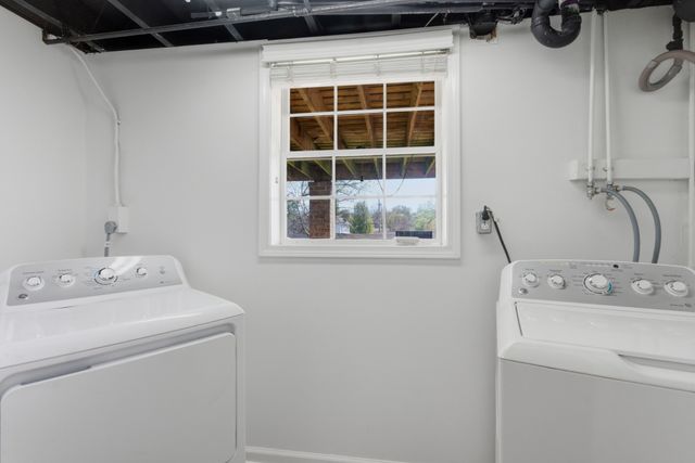 216 Whorley Dr, Nashville, TN 37217