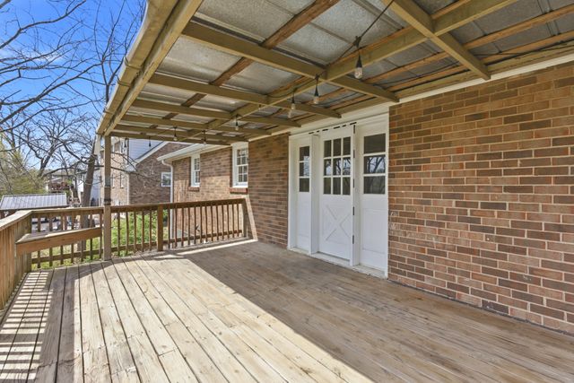 216 Whorley Dr, Nashville, TN 37217