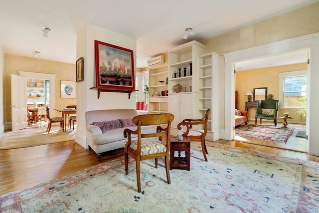 9 Orchard Street, Cambridge, MA 02140