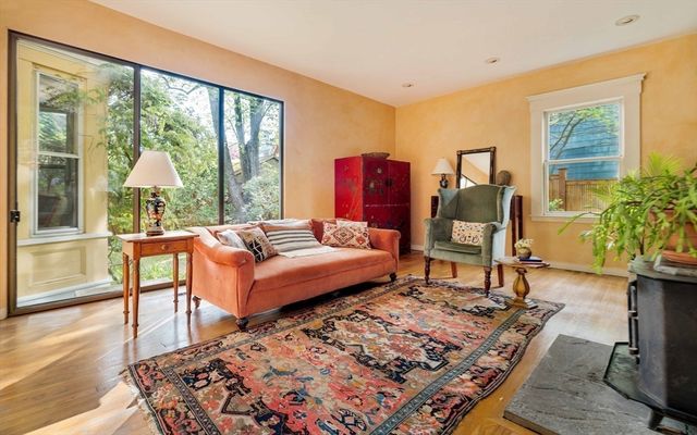 9 Orchard Street, Cambridge, MA 02140