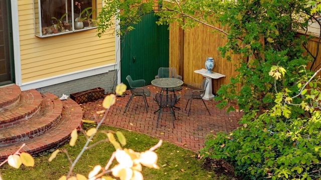 9 Orchard Street, Cambridge, MA 02140