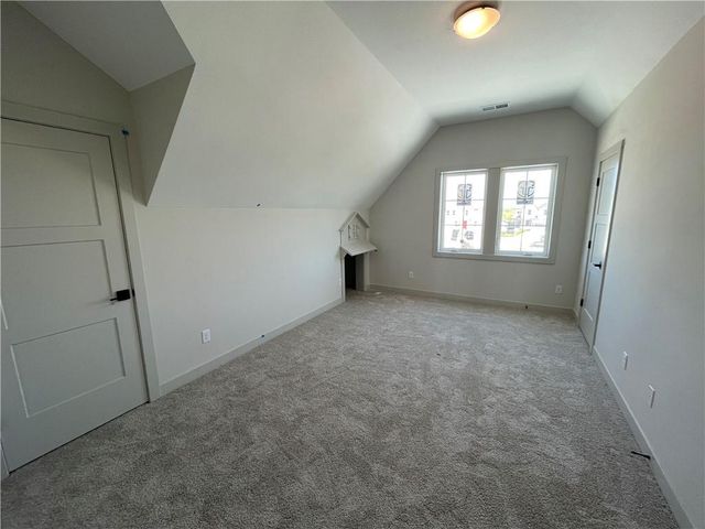1961 Longview Drive, Liberty, MO 64068